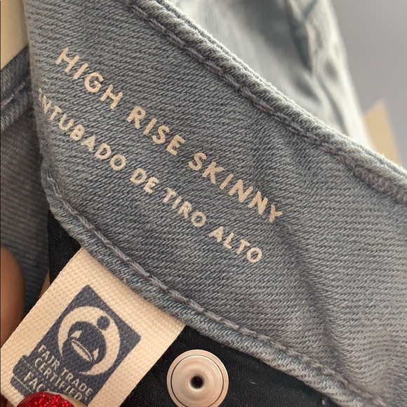 Universal Treads cropped jeans Sz 12 - Picture 8 of 9